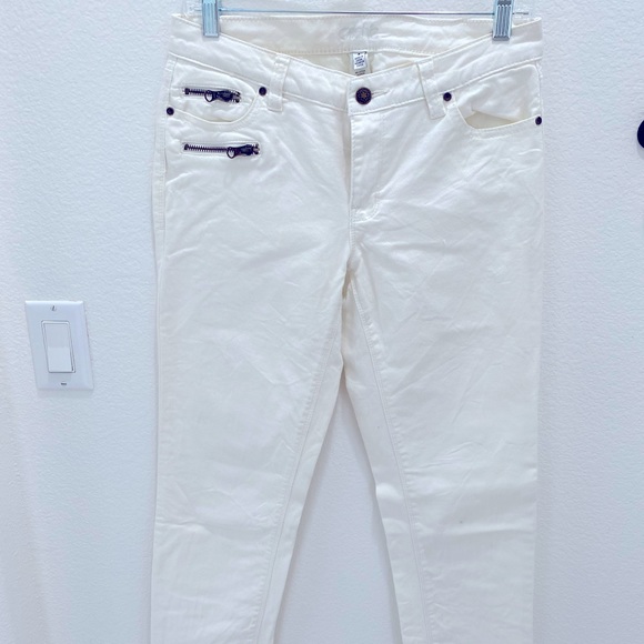 Cache Straight Leg White Jeans - Size 4 - Picture 1 of 4